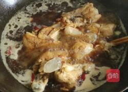 毛豆炖鸡翅根的做法图解3