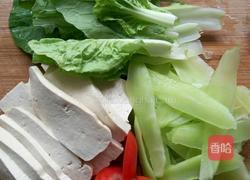 圆子豆腐汤的做法图解1