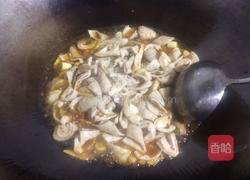 红烧土豆肥肠的做法图解4