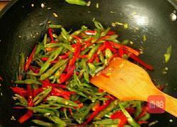 小炒四季豆丝的做法图解2