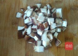 香菇肉酱的做法图解3