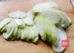 瓠瓜丝鸡蛋饼的做法图解2