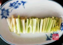 冰镇芹菜杆的做法图解3