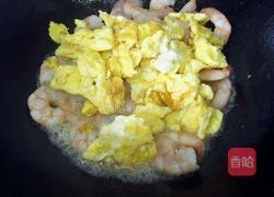 虾仁炒鸡蛋的做法图解7