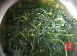 翡翠菠菜泥的做法图解2