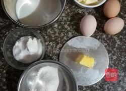 轻芝士蛋糕（六寸）的做法图解1