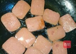 煎方火腿肠的做法图解3
