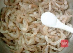 酥炸小河虾的做法图解3