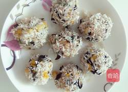 什锦糯米肉丸的做法图解2