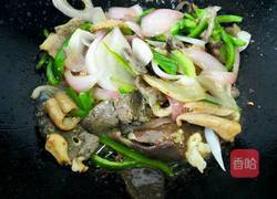 青椒洋葱炒牛杂的做法图解8