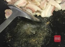 五花肉焖炸豆腐的做法图解3