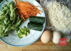 魔术面条(会飞的面条)的做法图解1