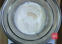 樱花慕斯蛋糕的做法图解2