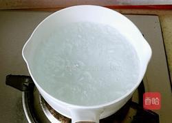 红糖小米粥的做法图解2