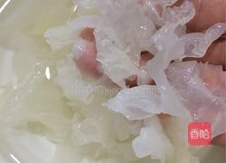 桃胶银耳羹的做法图解4