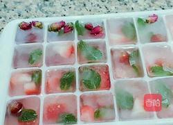 花朵水果冰雪碧特饮的做法图解9