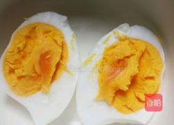 麻辣咸鸭蛋的做法图解4