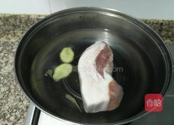 蒜泥白肉的做法图解2