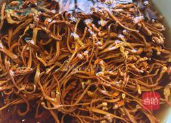 虫草花乌鸡汤的做法图解2