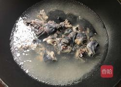 虫草花乌鸡汤的做法图解4