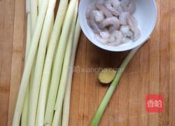 蒲菜炒虾仁的做法图解1