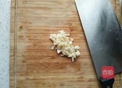 蒜蓉面豆的做法图解2