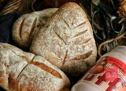 葡萄汁软欧包的做法图解1