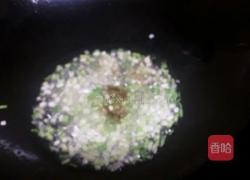 西红柿鸡蛋手工抻面的做法图解2