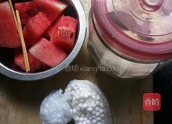 西瓜牛奶西米露的做法图解1