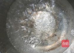 西瓜牛奶西米露的做法图解2