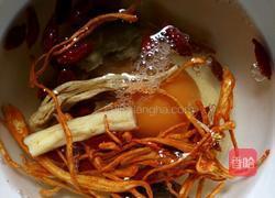 当归炖鸡蛋的做法图解5