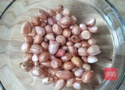 花生大米粥的做法图解1