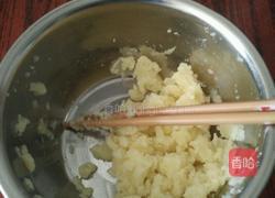 土豆泥拌苦菜的做法图解1