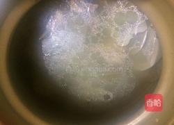 海底椰莲子杏仁鸽子汤的做法图解6