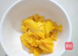 芒果牛奶的做法图解2