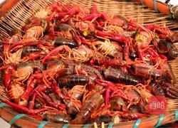 （麻辣油闷大虾）的做法图解1