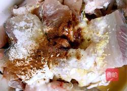 火锅酸菜鱼的做法图解1