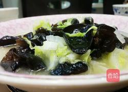 鸡汁木耳烩白菜的做法图解7