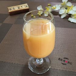 鲜榨桃汁的做法[图]