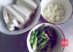 线椒过油豆腐的做法图解1