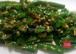 青椒焦香秋葵的做法图解7