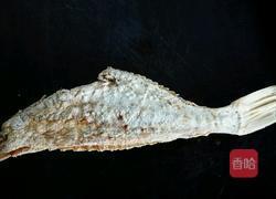 咸鱼肉末粉丝煲的做法图解4