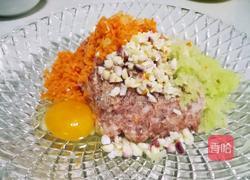 猪肉胡萝卜抄手的做法图解4