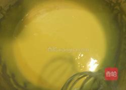 8寸戚风蛋糕!的做法图解7