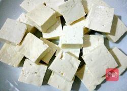 豆腐烧香菇的做法图解3