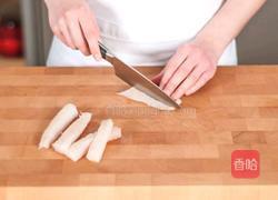 炸鱼配土豆片的做法图解1