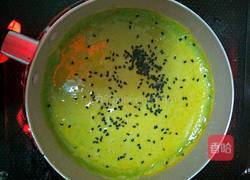 蔬果泥宝宝版煎饼果子的做法图解8