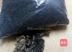凉拌黑木耳的做法图解1