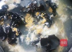 黑木耳鸡蛋汤的做法图解5