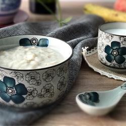 牛奶香蕉芝麻糊的做法[图]